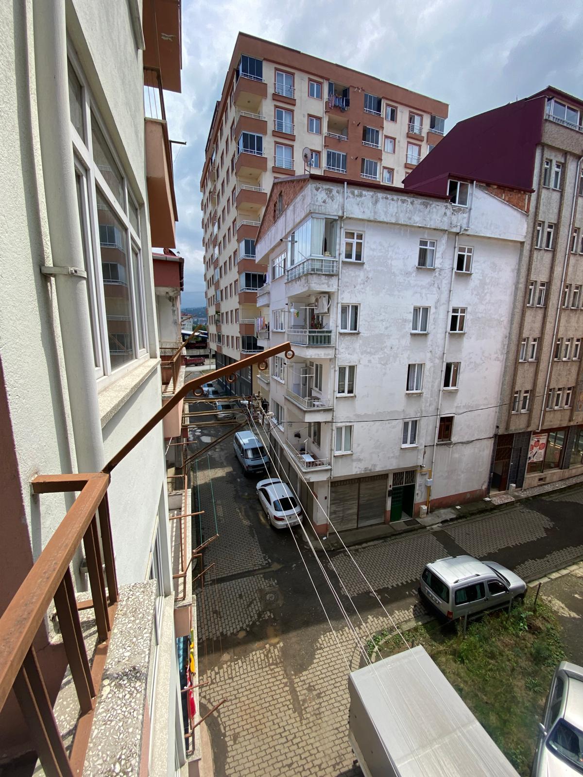 MABEL GAYRİMENKUL/ BEŞİKDÜZÜ/ ÇARŞI İÇİ 2+1 SATILIK DAİRE